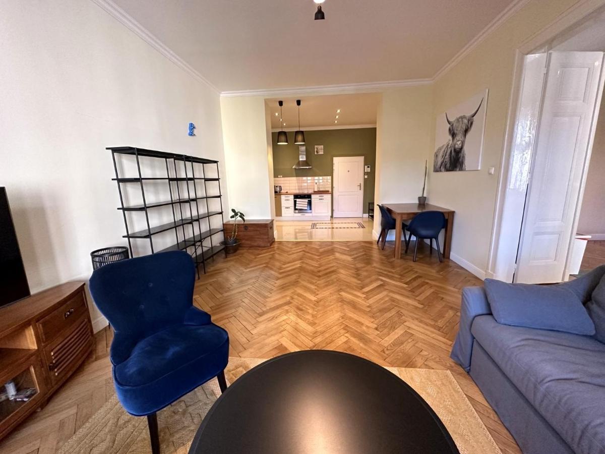 Gorkeho Apartment In City Centre 브라티슬라바 외부 사진